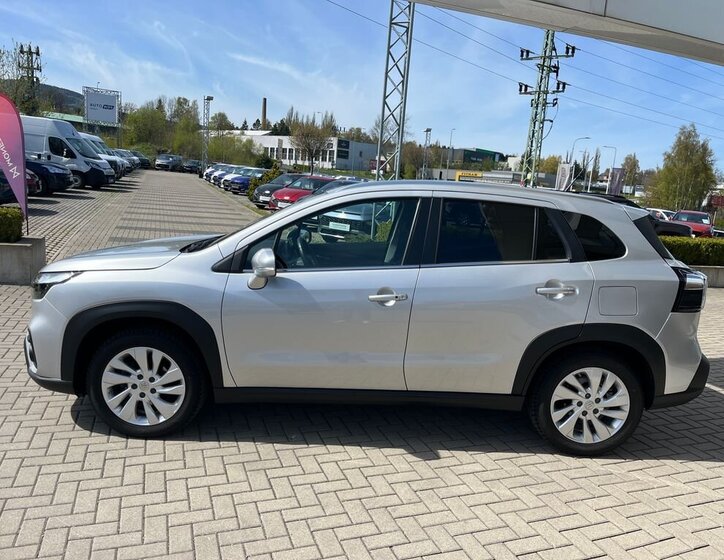 Suzuki S-Cross SUV / Terénní 1,4 l 95 kw