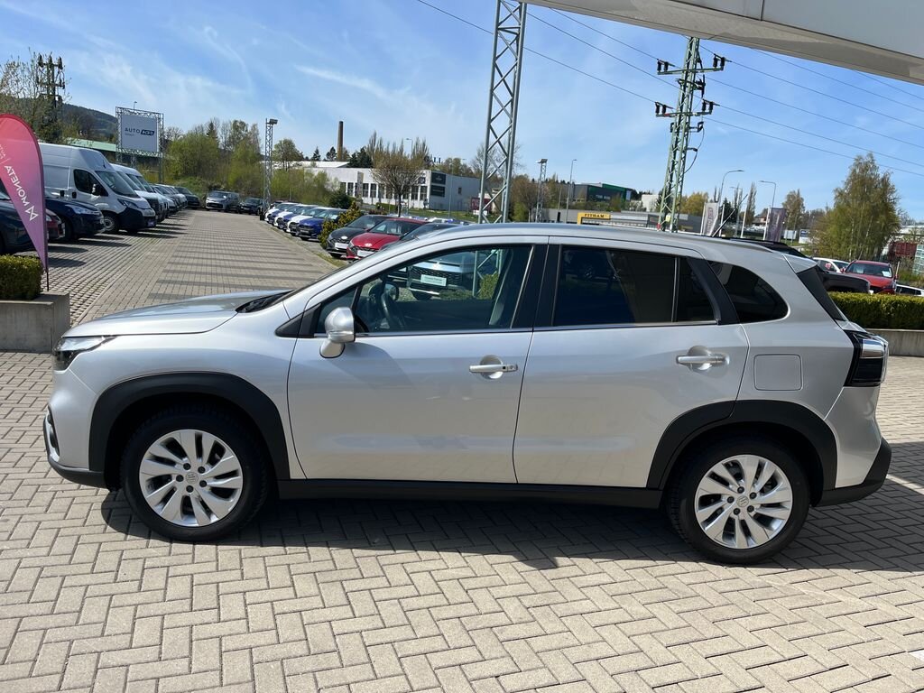 Suzuki S-Cross SUV / Terénní 1,4 l 95 kw