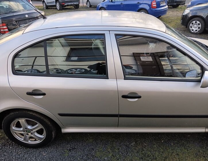 Škoda Octavia Liftback 1,6 l 74 kw
