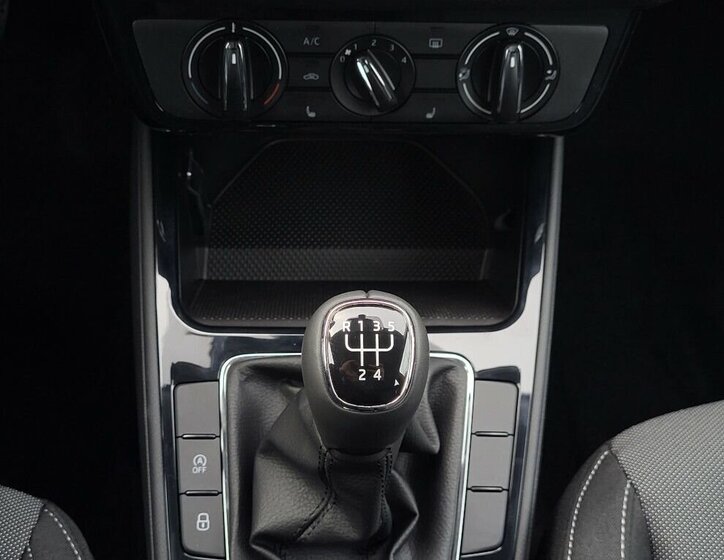 Škoda Fabia Hatchback 999,0 70 kw