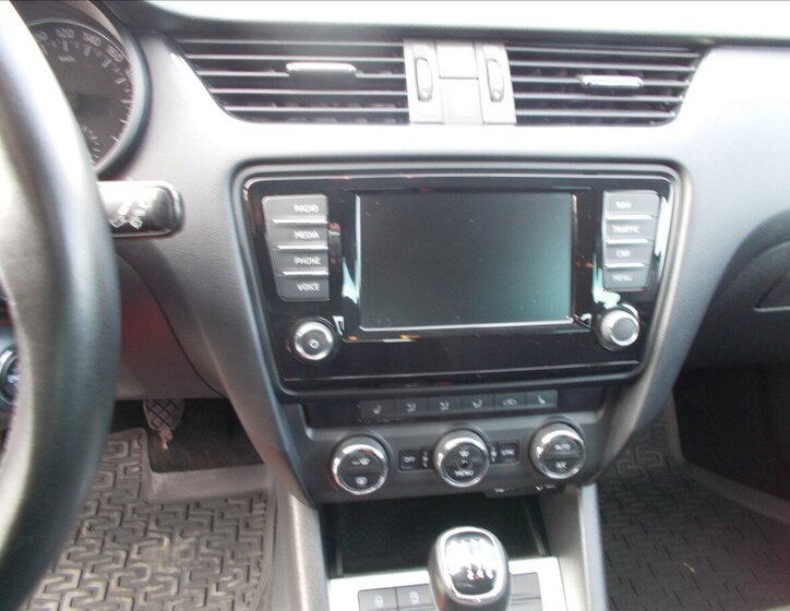 Škoda Octavia Kombi 2,0 l 110 kw