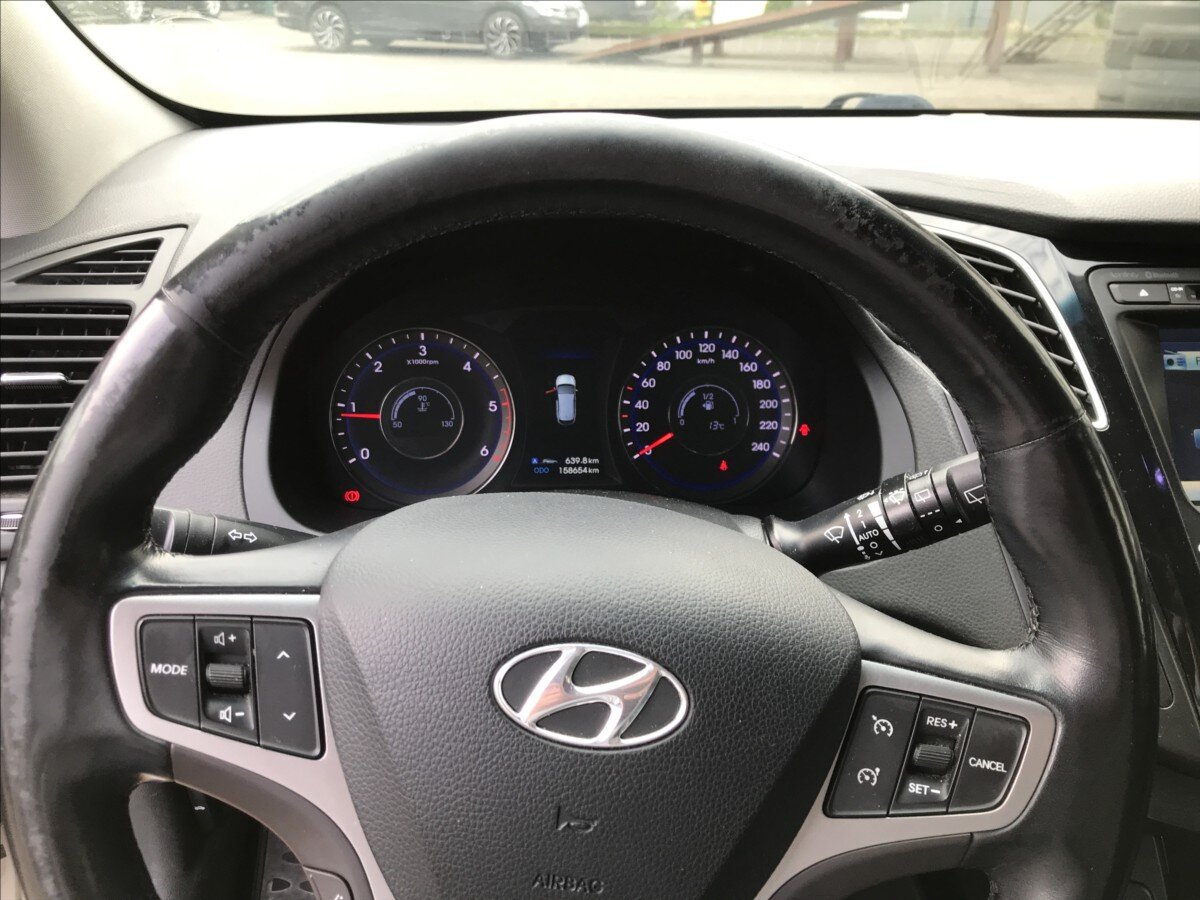 Hyundai i40 Kombi 1,7 l 100 kw