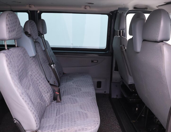 Ford Transit Kombi 2,2 l 63 kw