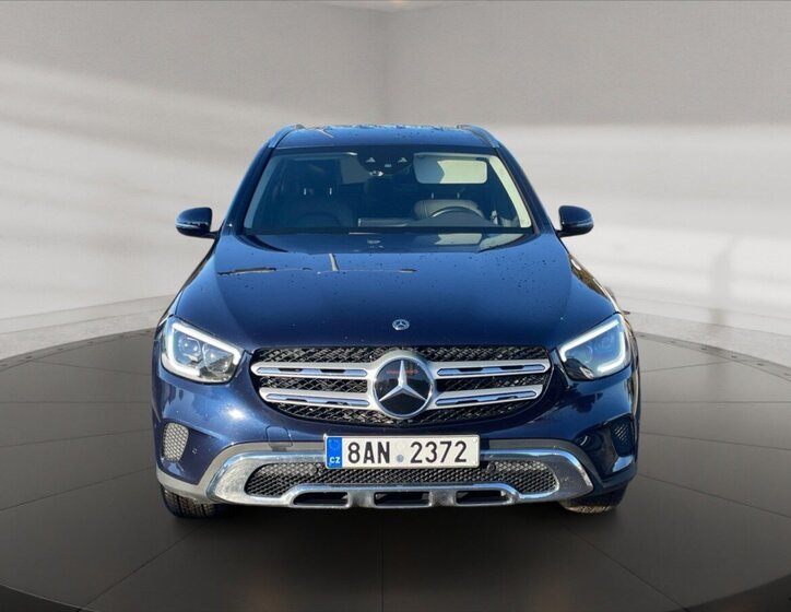 Mercedes-Benz GLC SUV 2,0 l 180 kw