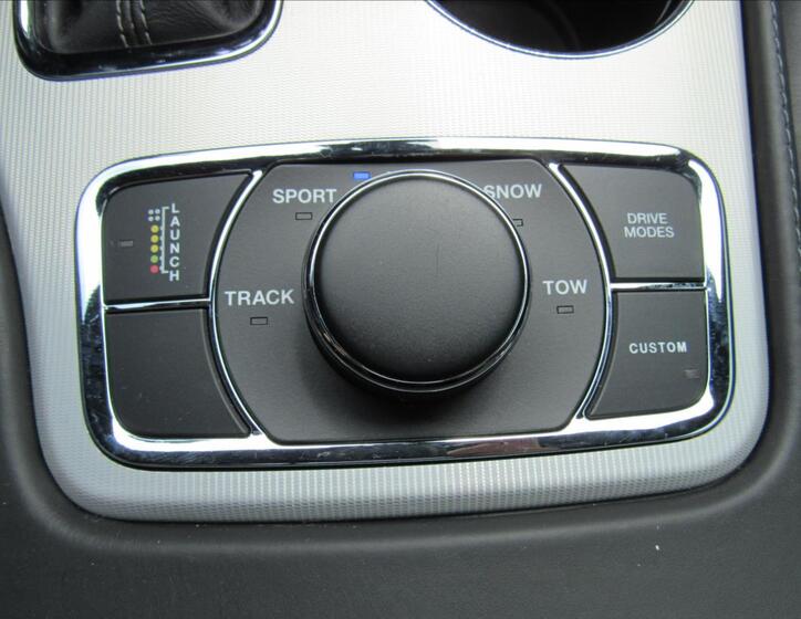 Jeep Grand Cherokee 24