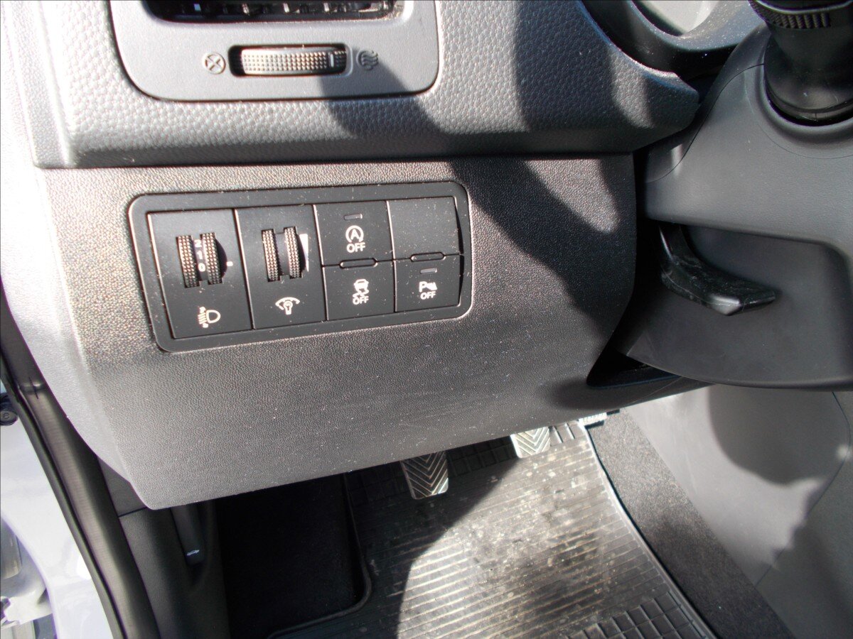 Hyundai ix20 MPV 1,6 l 91 kw