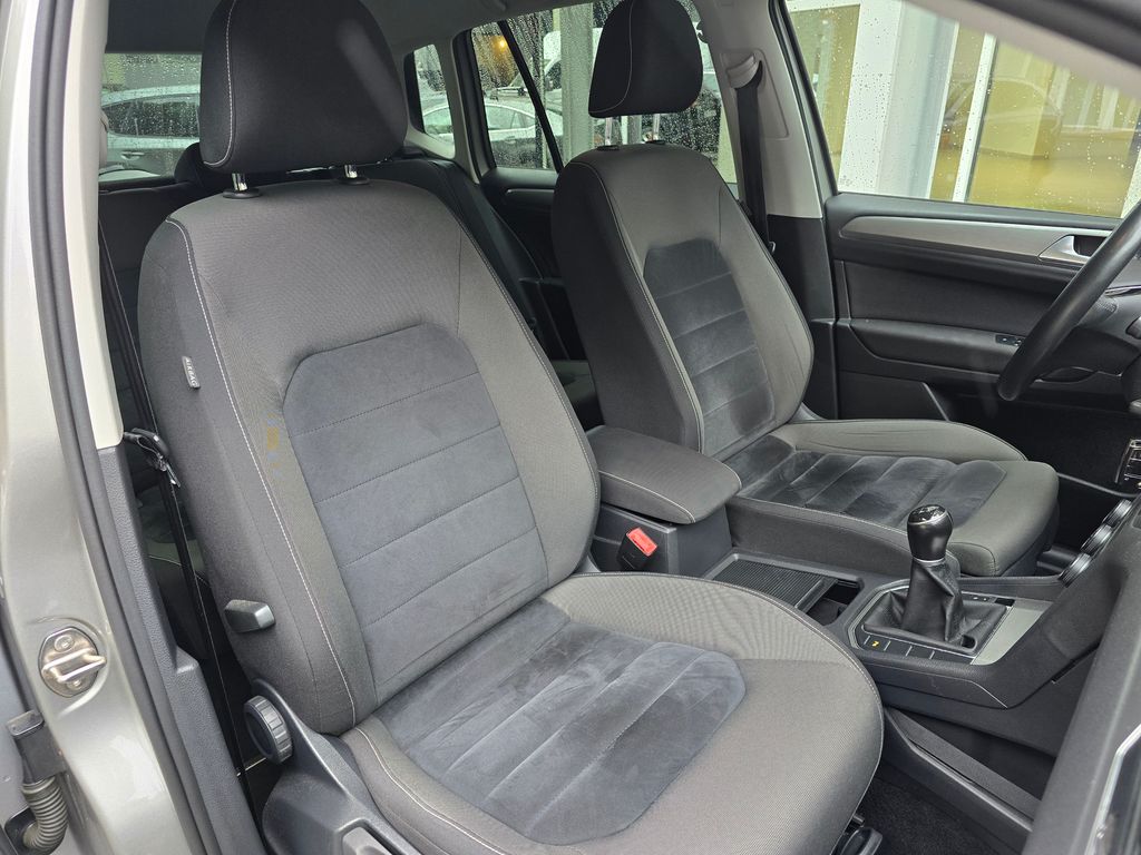 Volkswagen Golf Sportsvan