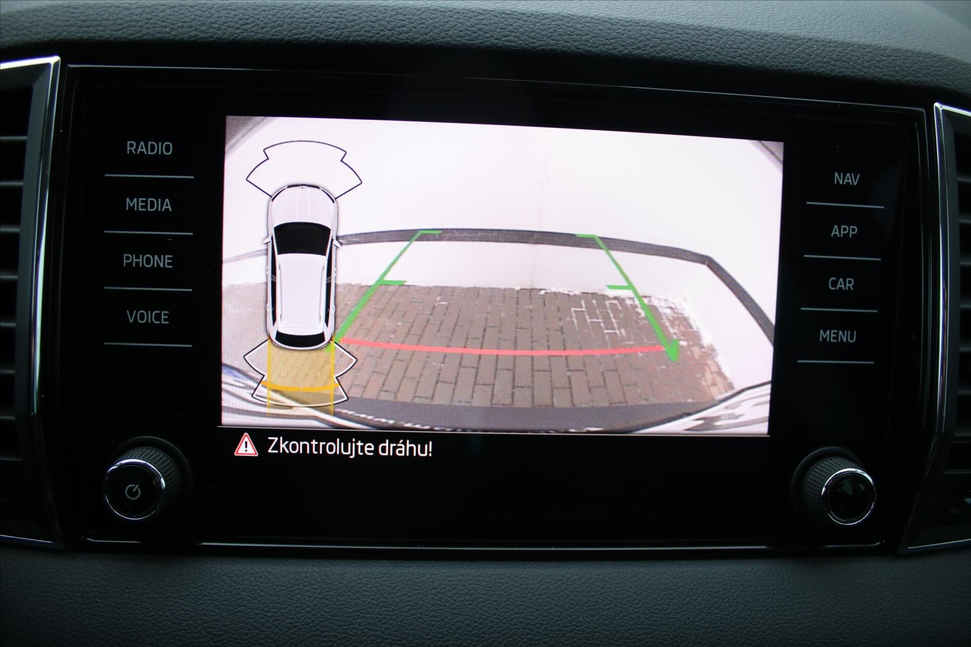 Škoda Karoq SUV 1,5 l 110 kw