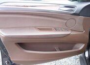 BMW X5 SUV / Terénní 3,0 l 225 kw