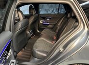 Mercedes-Benz Třídy C 12