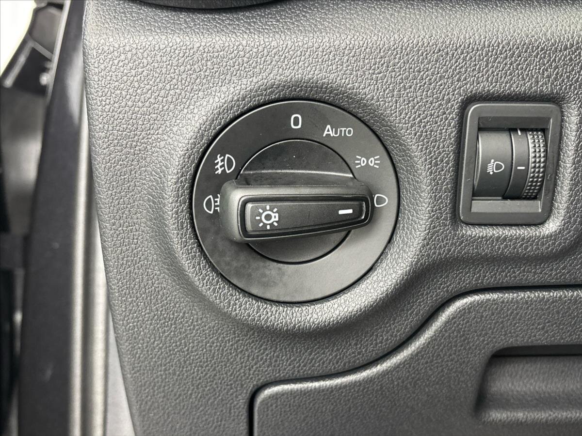 Škoda Fabia Hatchback 999,0 85 kw