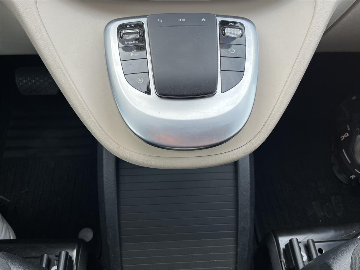 Mercedes-Benz Třídy V MPV 2,0 l 140 kw