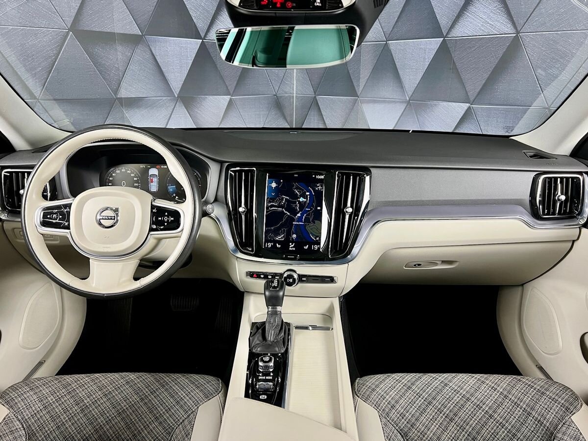 Volvo V60 Kombi 2,0 l 110 kw