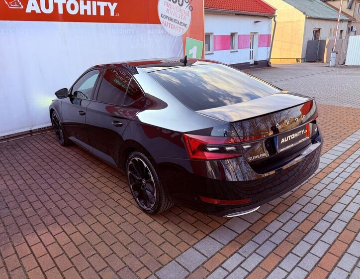 Škoda Superb Sedan / Limuzína 2,0 l 140 kw