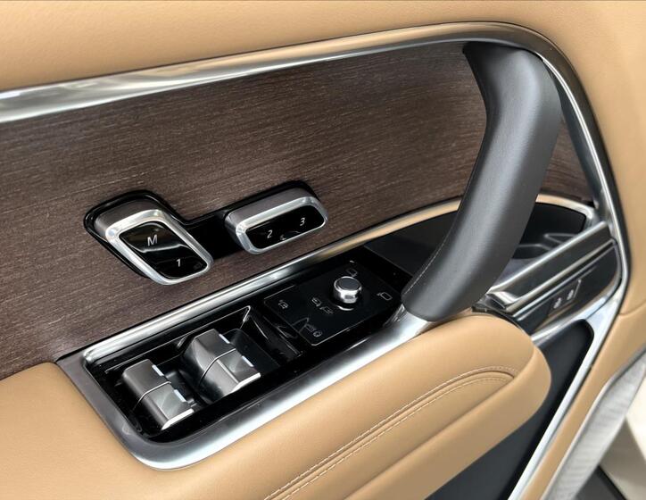 Land Rover Range Rover 14