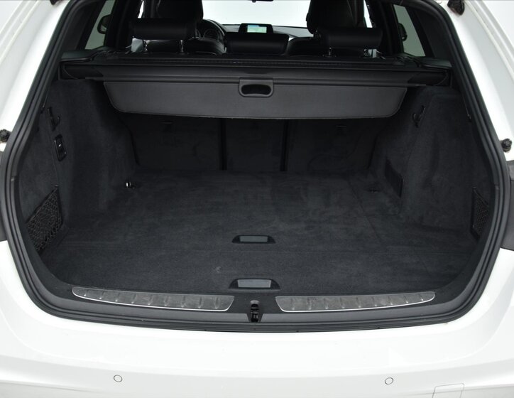 BMW Řada 3 Kombi 2,0 l 135 kw