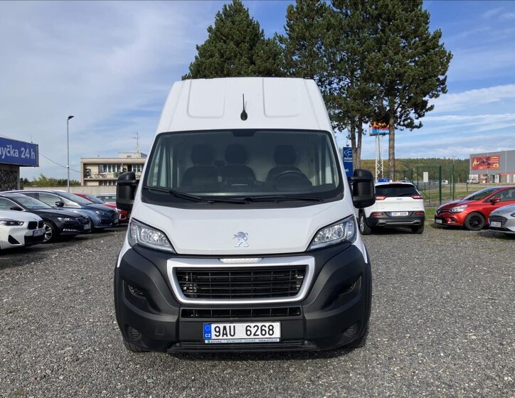 Peugeot Boxer Skříň 2,2 l 121 kw