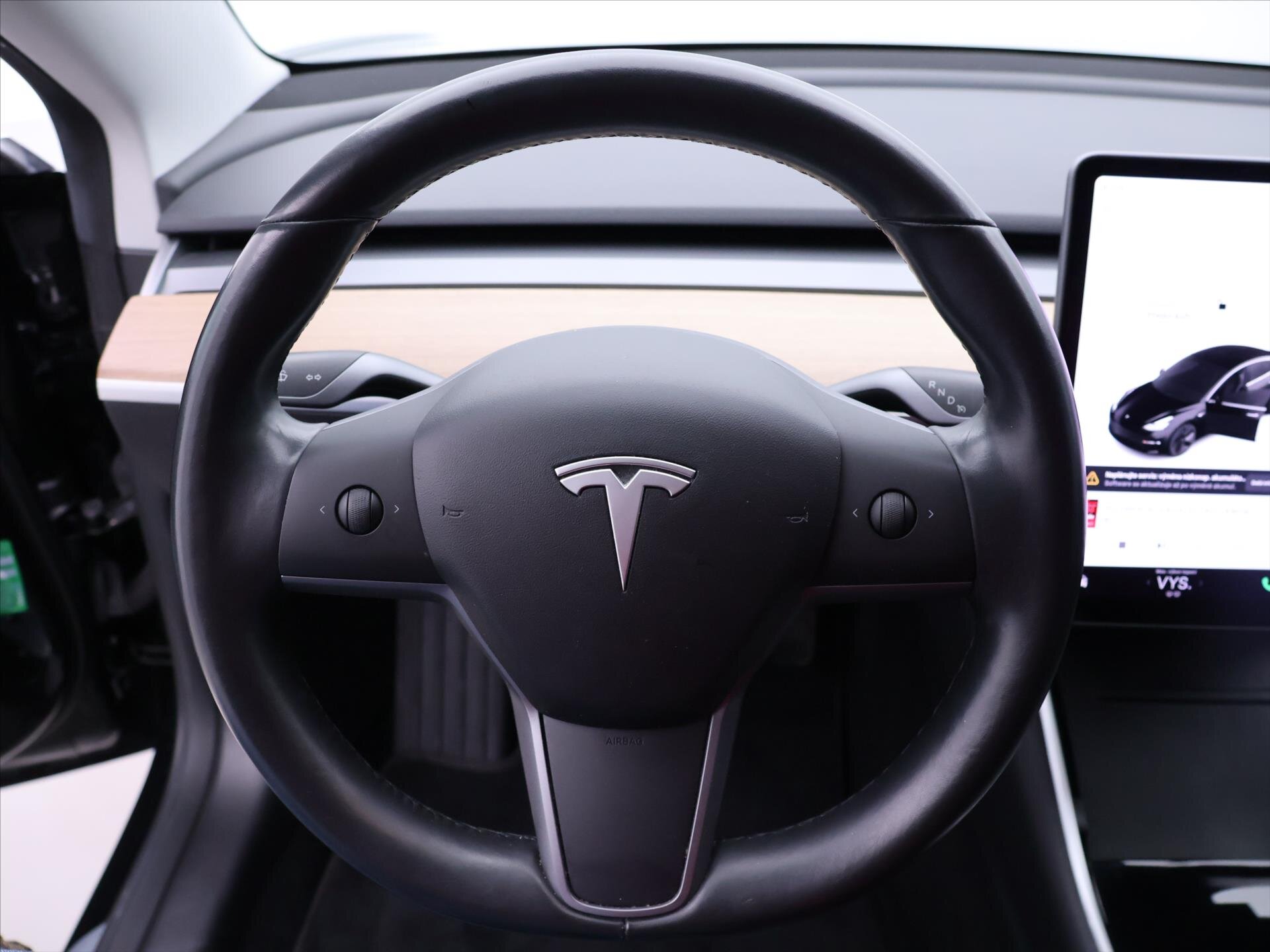 Tesla Model 3 Sedan / Limuzína 0,0 340 kw