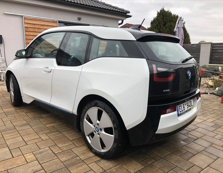 BMW i3 Sedan / Limuzína 0,0 75 kw