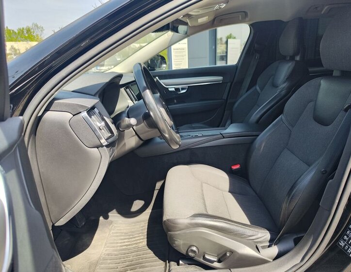 Volvo V90 Kombi 2,0 l 140 kw