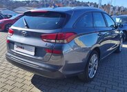 Hyundai i30 Kombi 1,6 l 81 kw