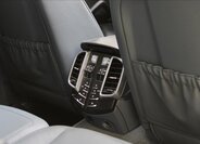 Porsche Cayenne SUV / Terénní 4,8 l 294 kw