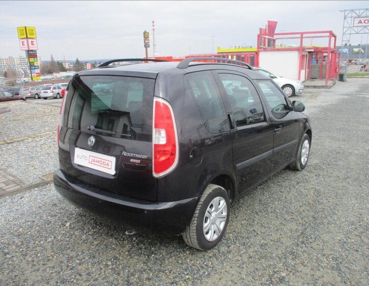 Škoda Roomster Kombi 1,2 l 51 kw