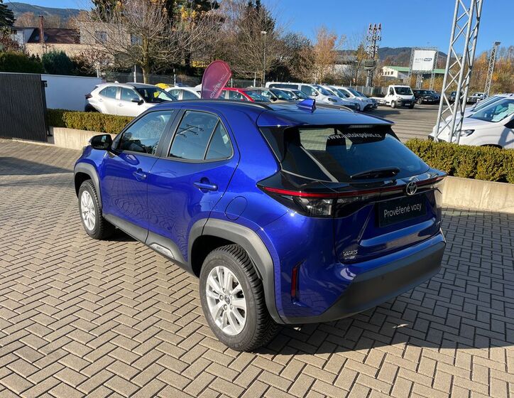 Toyota Yaris Cross 3