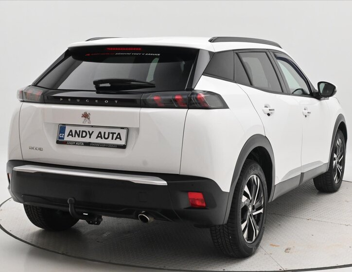 Peugeot 2008 SUV / Terénní 1,5 l 81 kw
