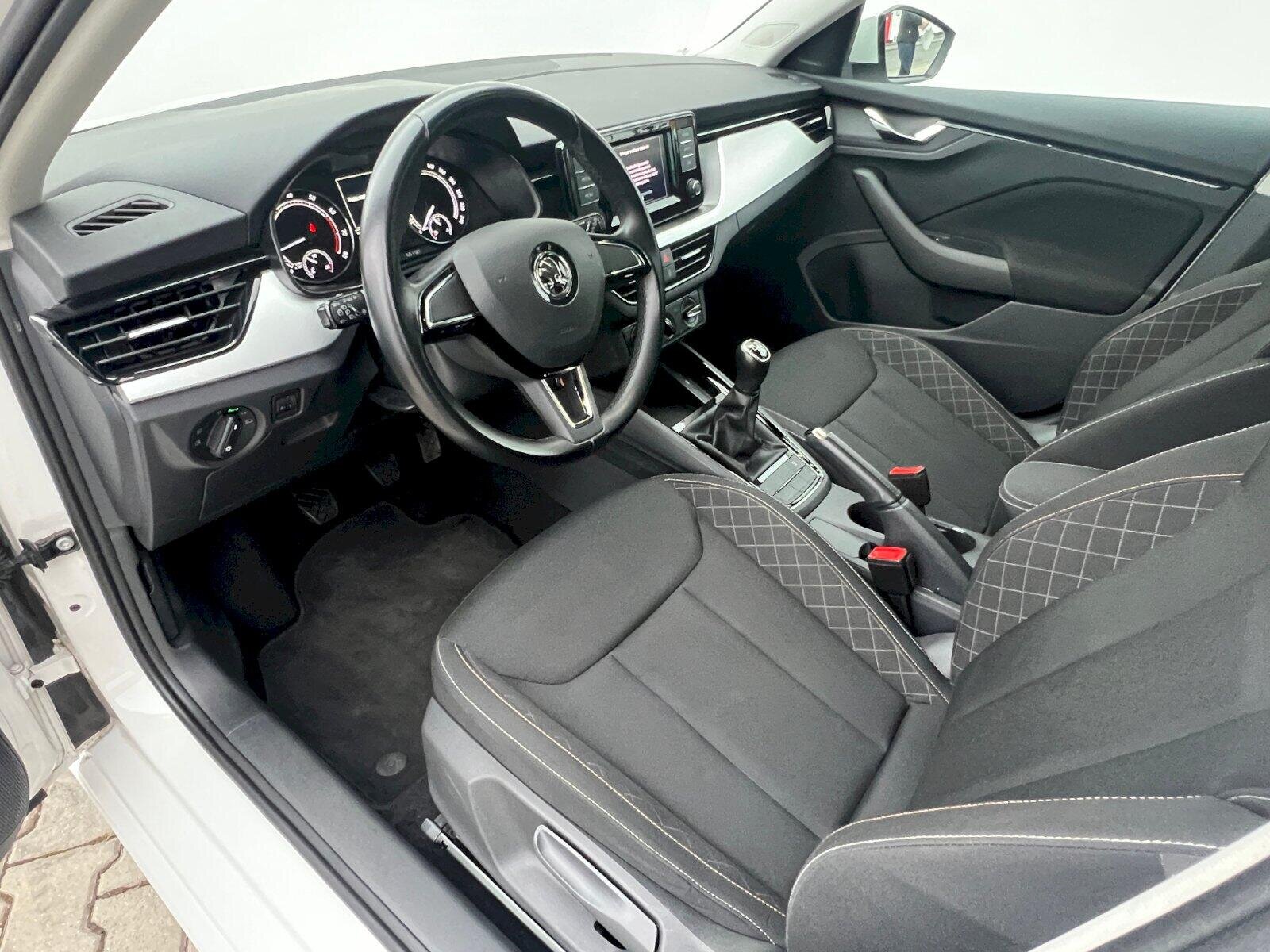 Škoda Scala Hatchback 1,0 l 85 kw