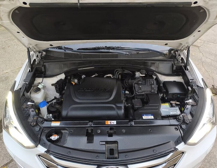 Hyundai Santa Fe SUV 2,2 l 145 kw