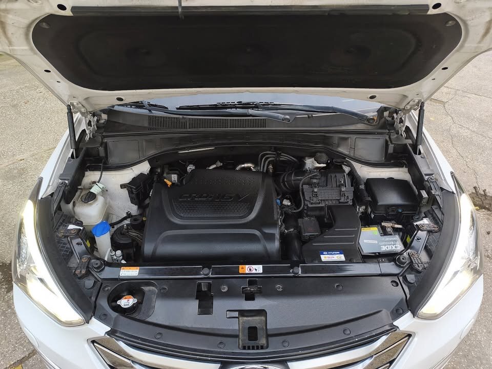 Hyundai Santa Fe SUV 2,2 l 145 kw