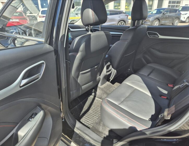 MG ZS Hatchback 1,5 l 78 kw