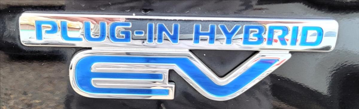 Mitsubishi Outlander SUV 2,4 l 165 kw