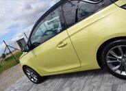 Opel Adam Hatchback 999,0 66 kw