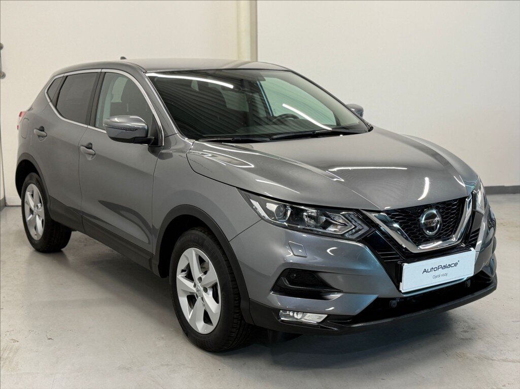 Nissan Qashqai SUV / Terénní 1,2 l 85 kw