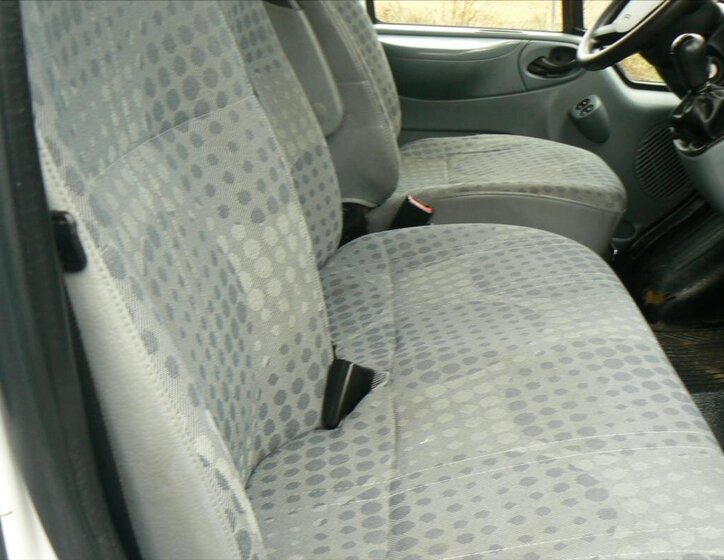 Ford Transit Valník 2,2 l 63 kw