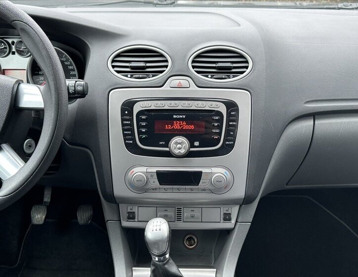 Ford Focus Hatchback 1,6 l 74 kw