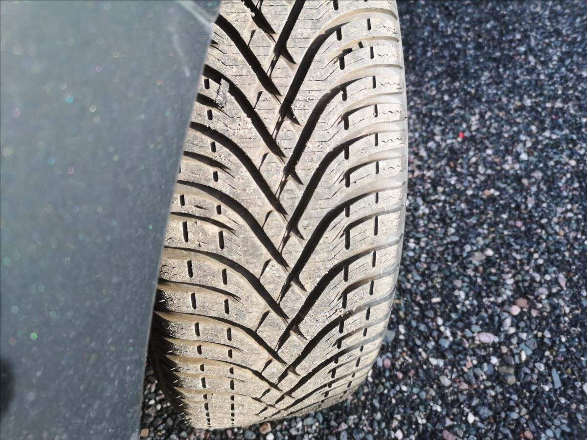 Peugeot 207 Hatchback 1,4 l 70 kw