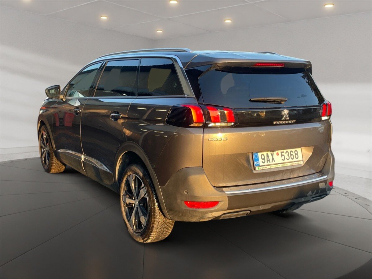 Peugeot 5008 SUV / Terénní 1,5 l 96 kw