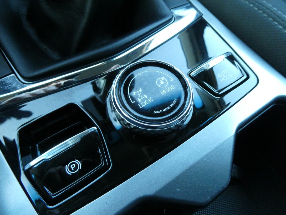 SsangYong Korando SUV 1,5 l 120 kw