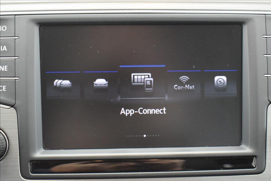 Volkswagen Golf Sportsvan Hatchback 1,4 l 92 kw