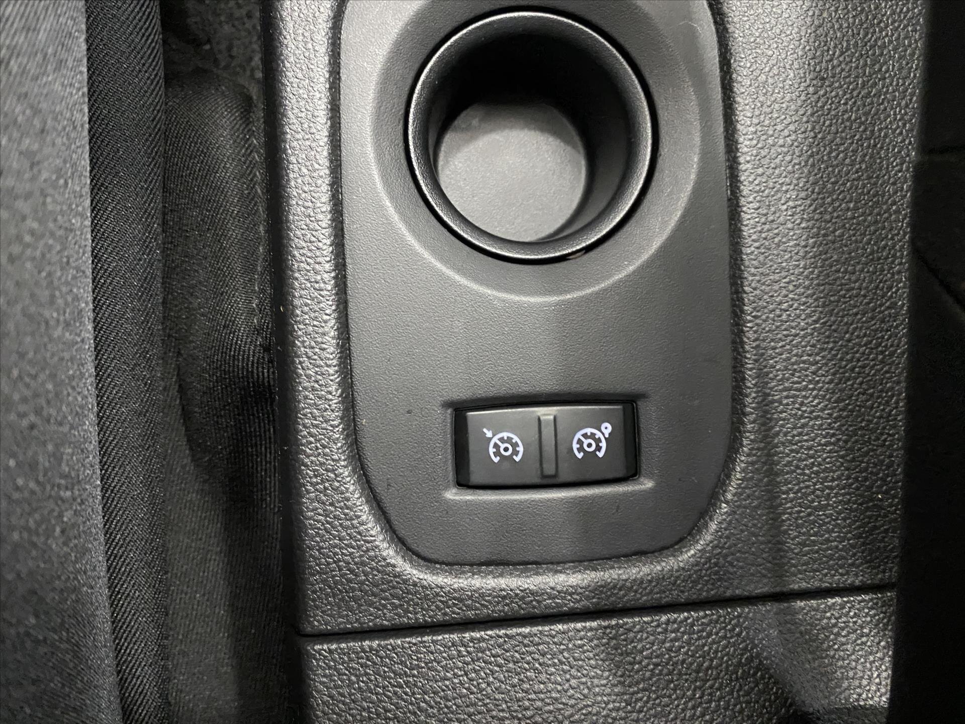 Dacia Duster SUV / Terénní 999,0 74 kw