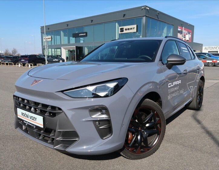 Cupra Terramar SUV / Terénní 2,0 l 195 kw