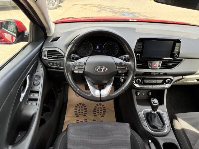 Hyundai i30 Hatchback 998,0 88 kw