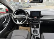 Hyundai i30 16