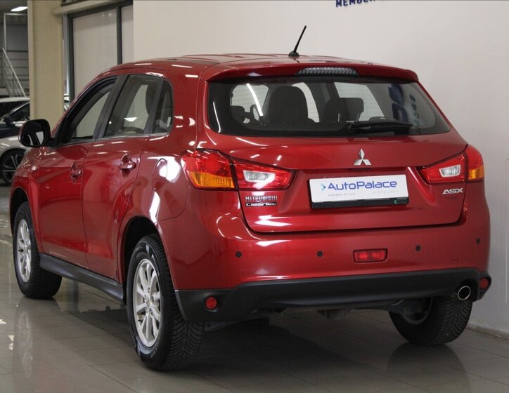 Mitsubishi ASX SUV / Terénní 1,6 l 86 kw