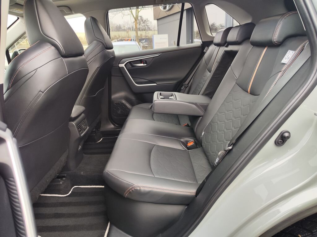 Toyota RAV4 Kombi 2,5 l 131 kw