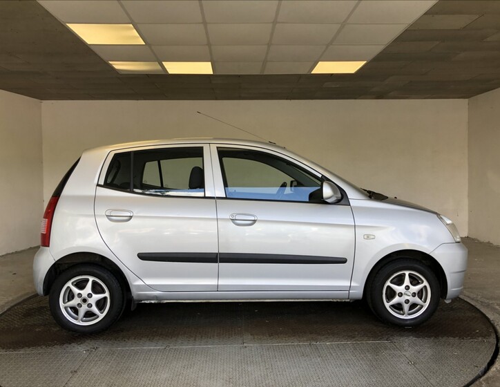 KIA Picanto 8