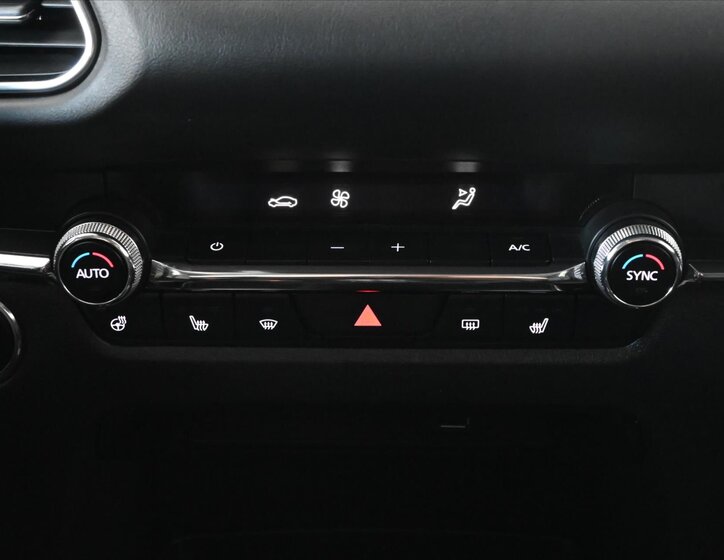 Mazda CX-30 SUV 2,0 l 132 kw